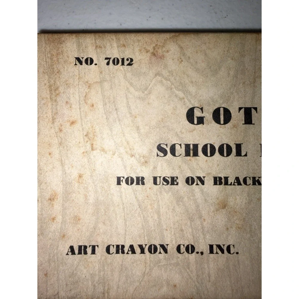 Vintage Gothic School Pastels No. 7012 Art Crayon Co Hazleton PA Box Set USA